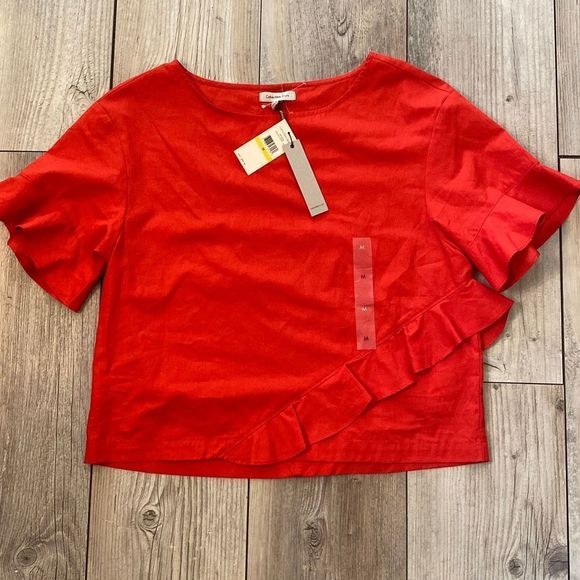 NWT Calvin Klein Red Short Sleeve Top Size Medium - Picture 1 of 8